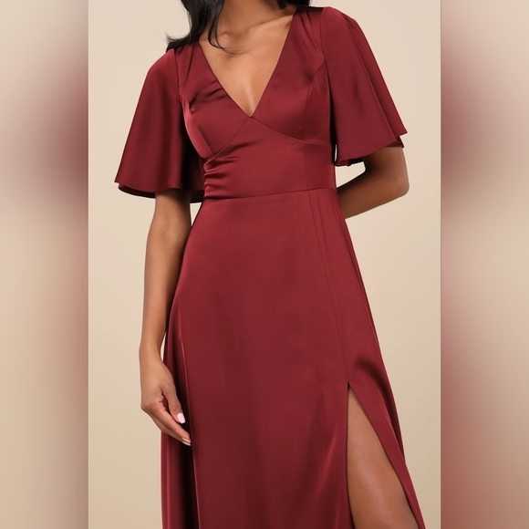 Lulus Elegant Confidence Red Satin Flutter Sleeve Cutout Maxi Dress Wedding - Picture 3 of 9